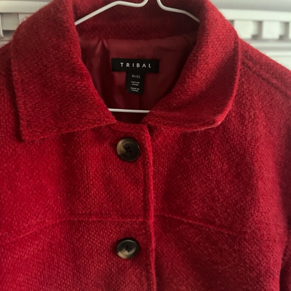 Tribal Coat - Picture 3 of 3